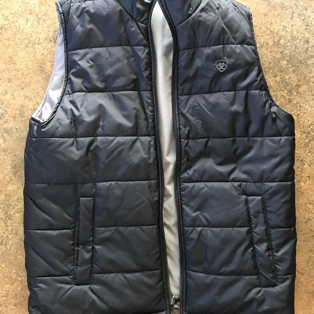 ARIAT Reversible Insulated Vest - Mens Size XL - NEW
